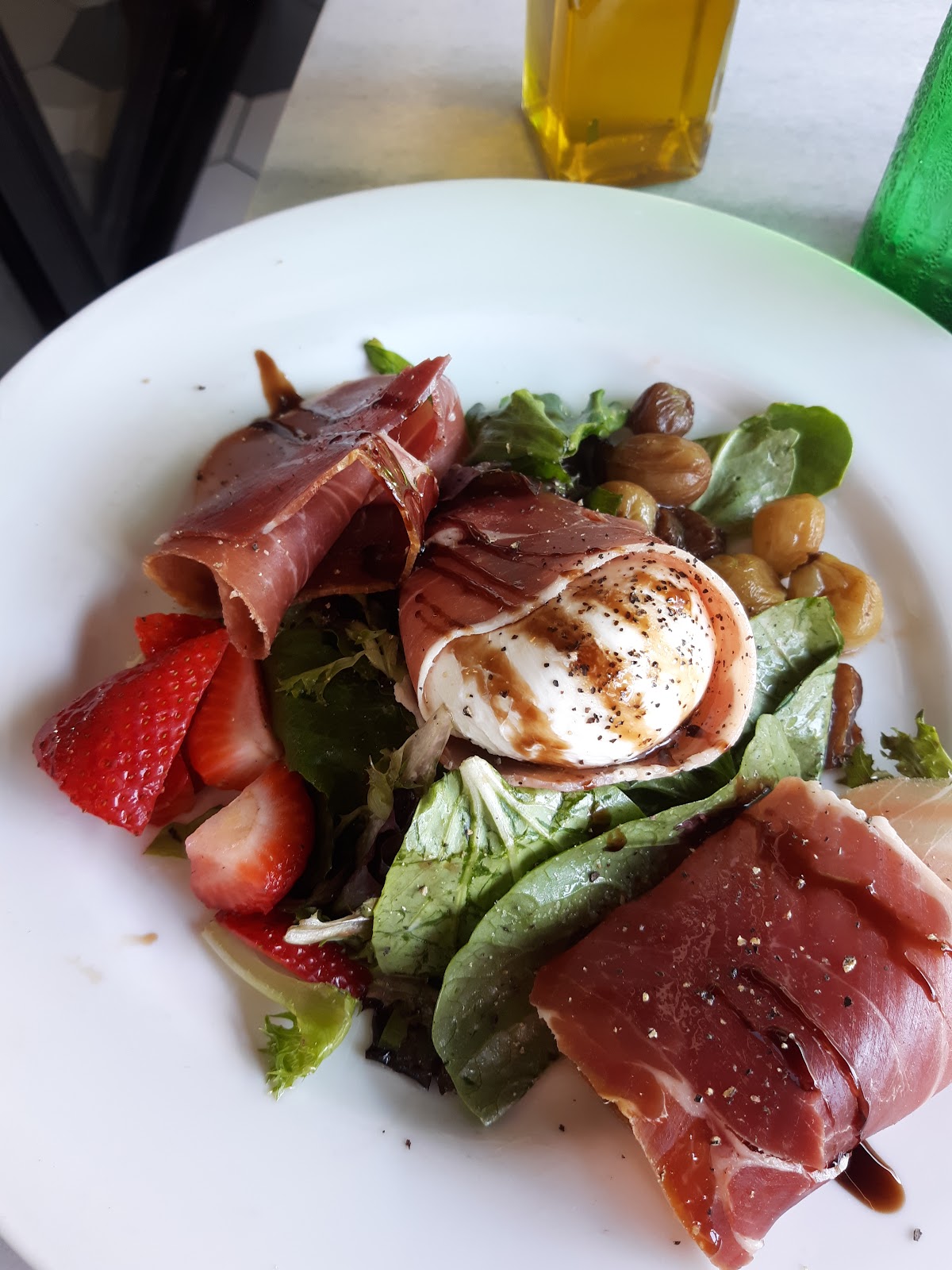 Solunto Restaurant & Bakery
