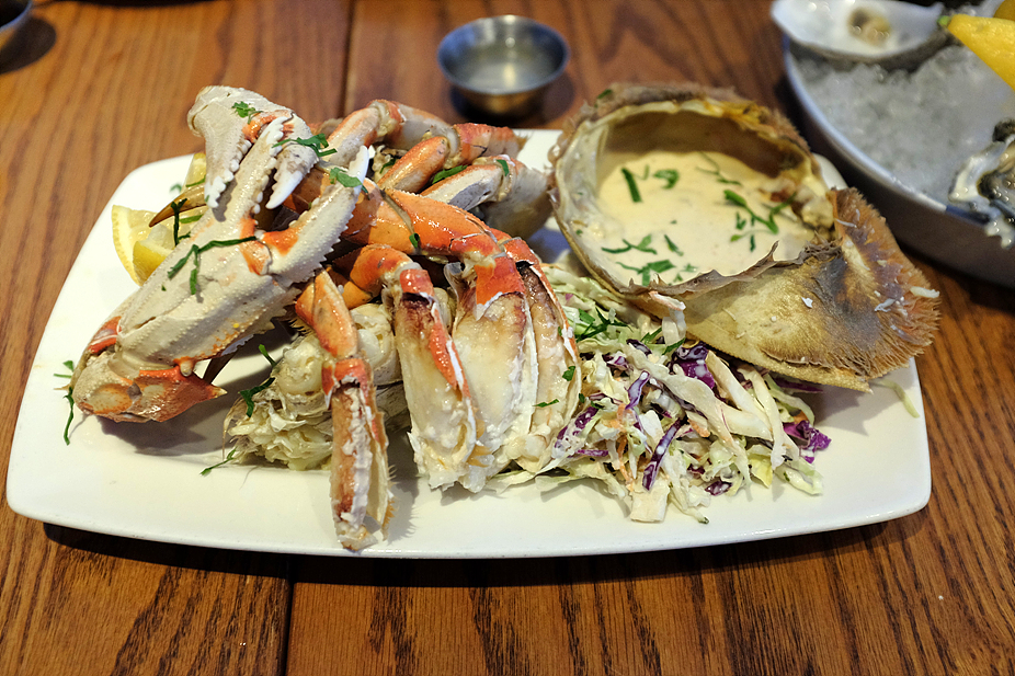 Taylor Shellfish Oyster Bar