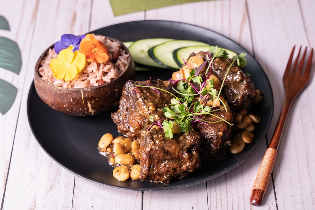 Island Taste Caribbean Grill